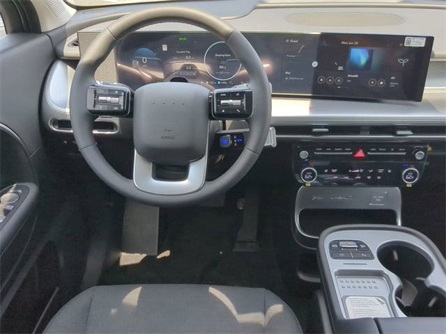 New 2026 Hyundai Ioniq 9 SE image 13