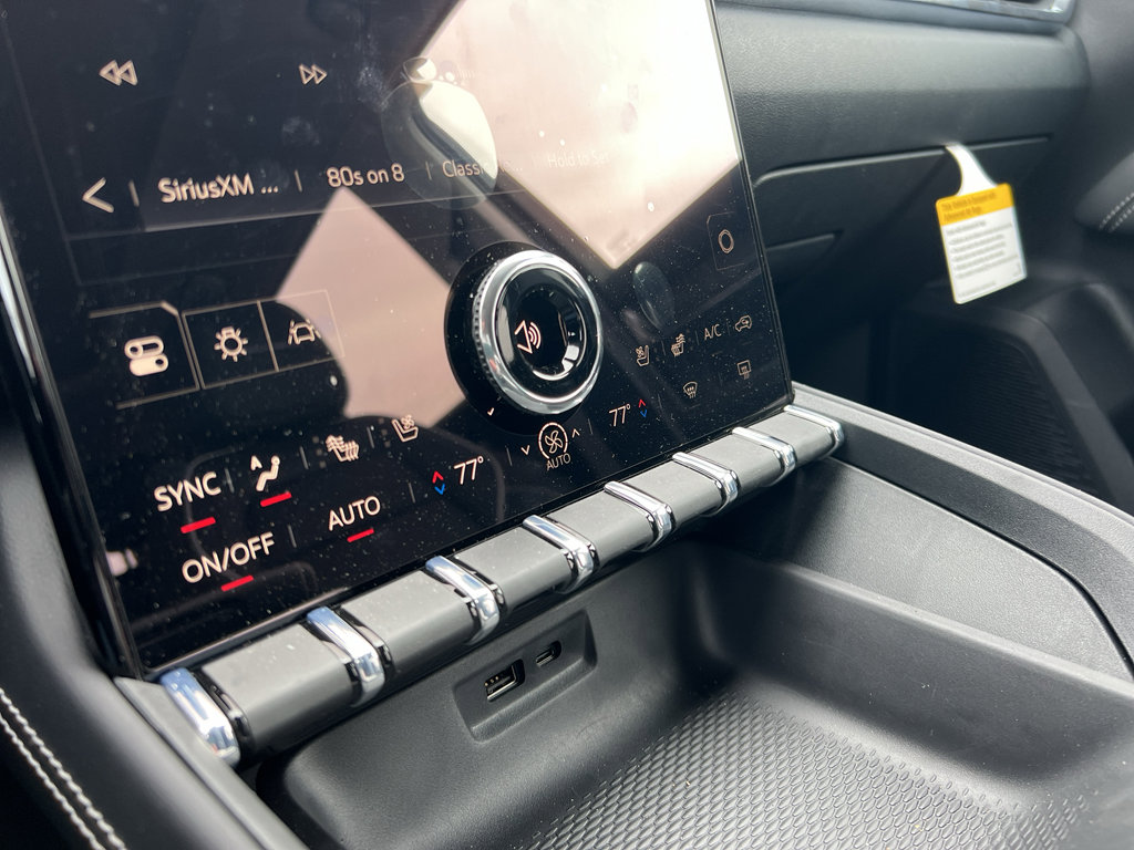 New 2026 GMC Terrain Denali w/ LPO, Black Badging Package image 29