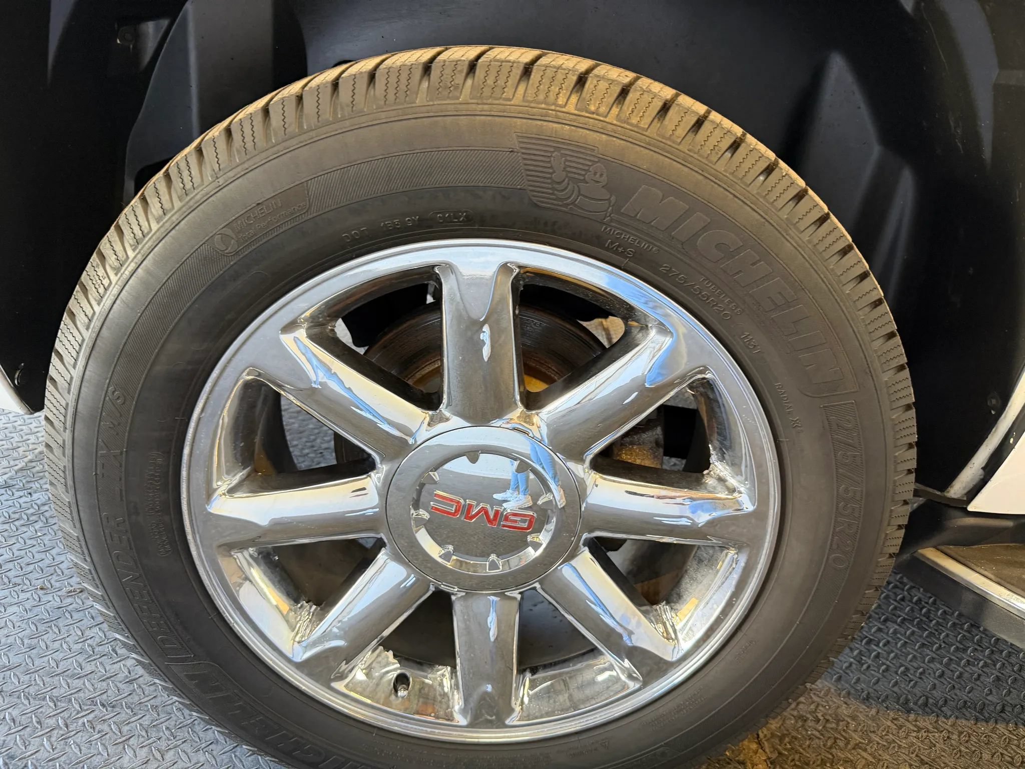 Used 2012 GMC Yukon Denali AWD/4WD image 48