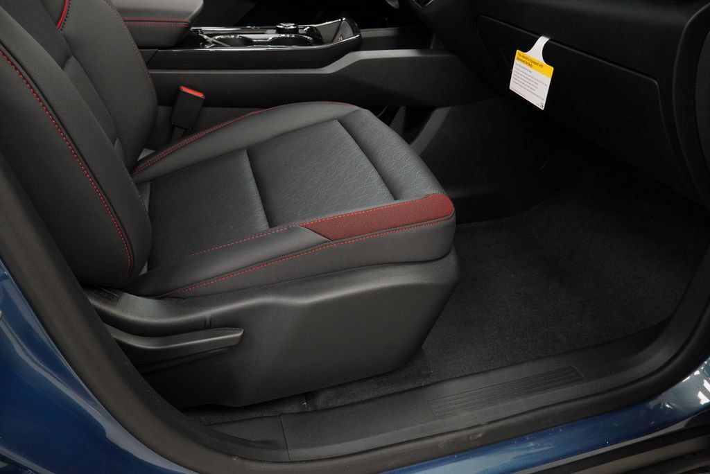 New 2027 Chevrolet Equinox RS AWD/4WD image 30