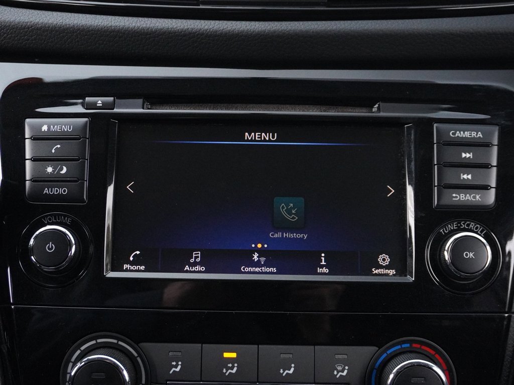 Used 2019 Nissan Rogue Sport S w/ Appearance Package image 40