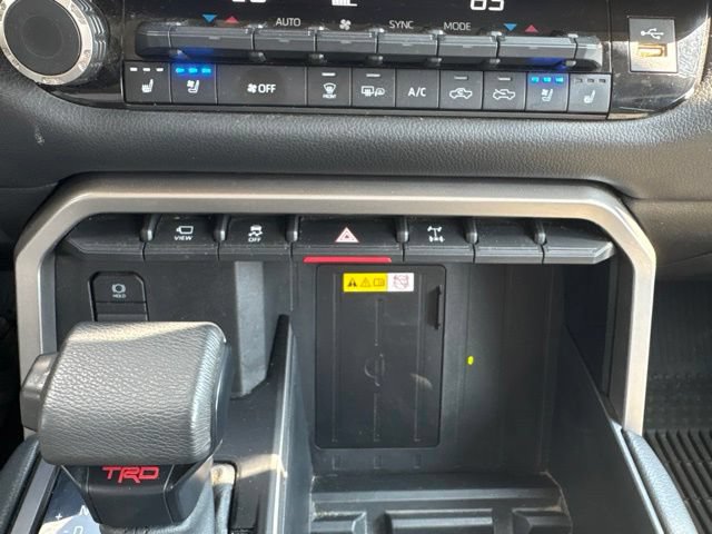 Used 2022 Toyota Tundra Limited w/ TRD Off-Road Package AWD/4WD image 18