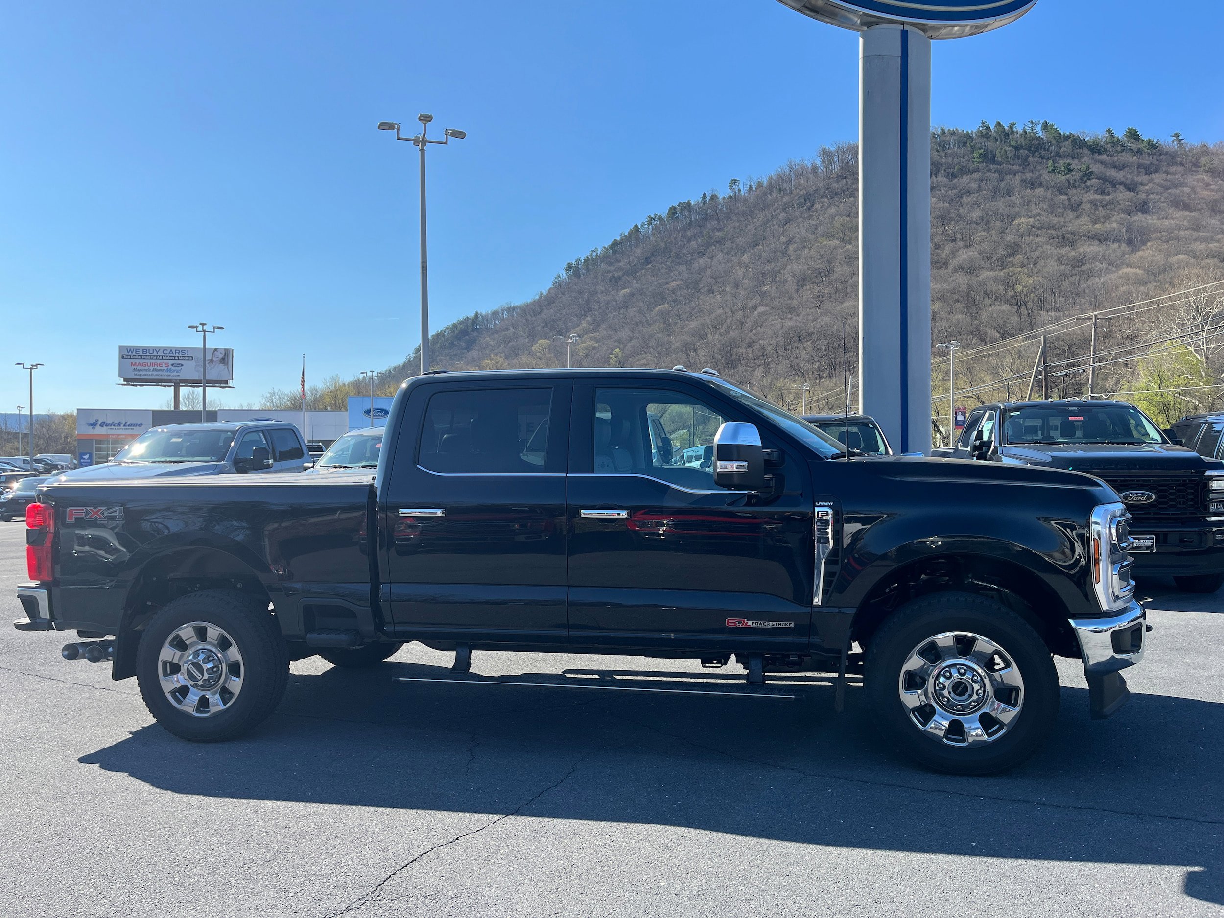 New 2026 Ford F350 Lariat w/ Lariat Ultimate Package image 4