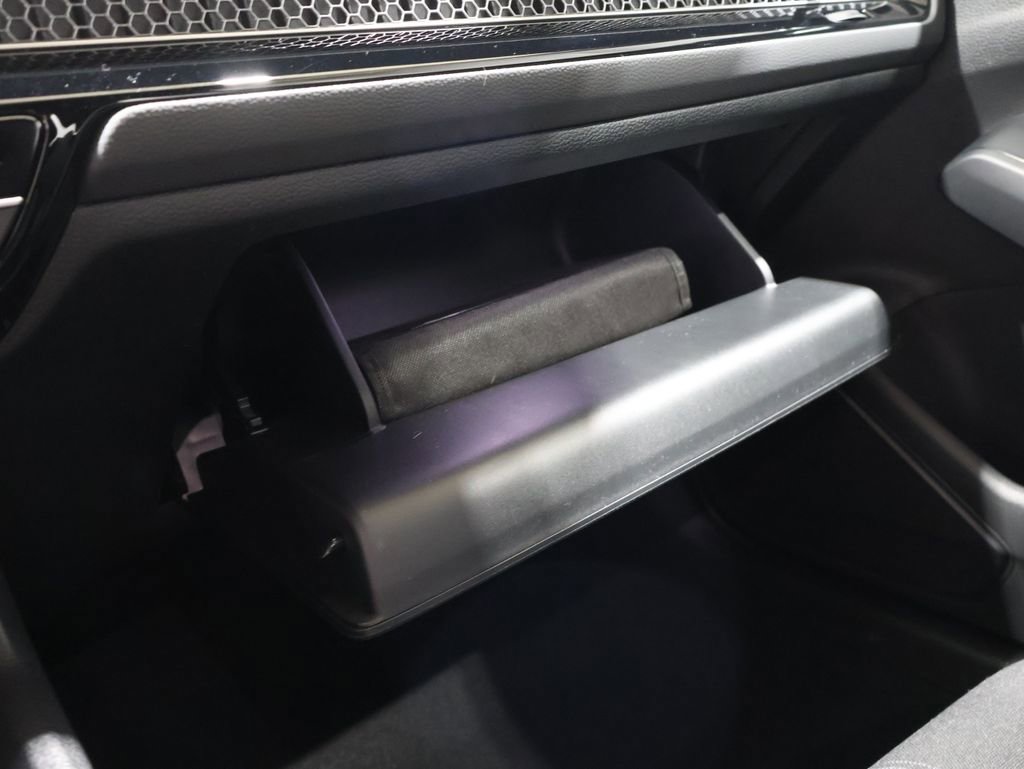 Used 2023 Honda Civic Sport image 32