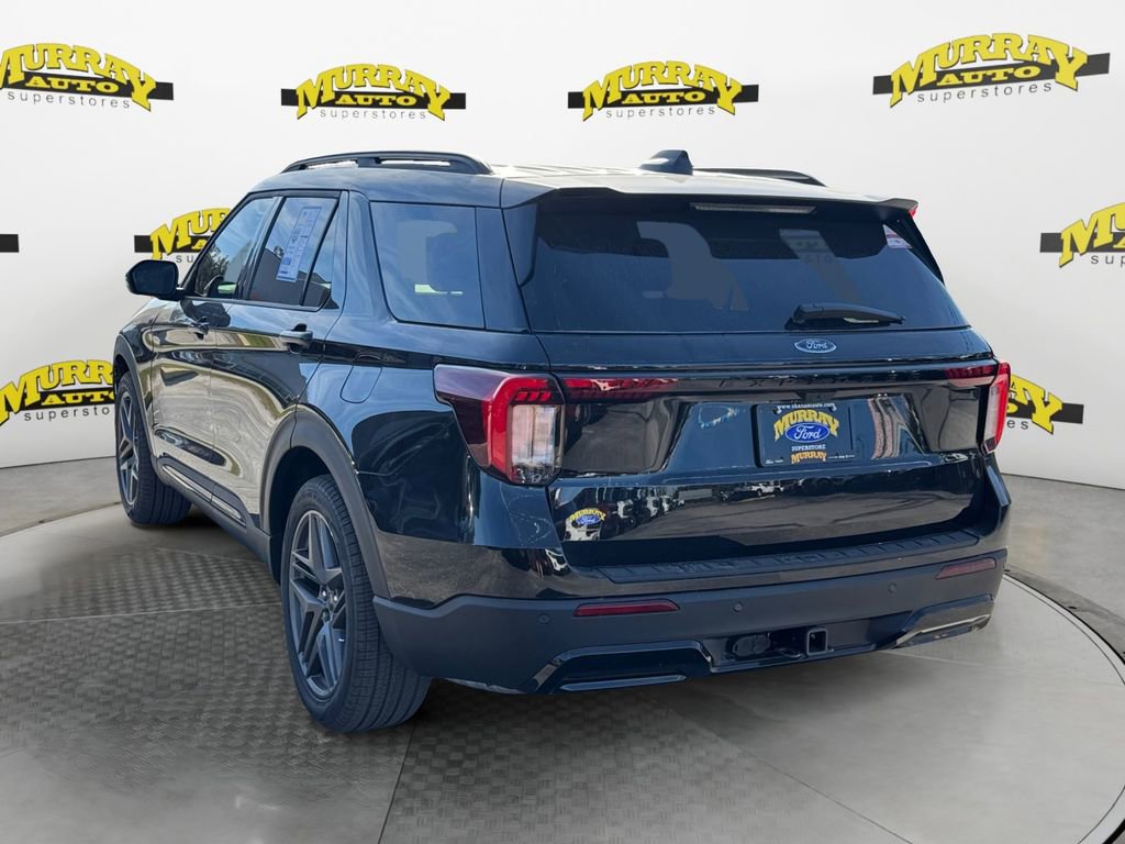 New 2026 Ford Explorer ST-Line w/ ST-Line Street Pack image 3