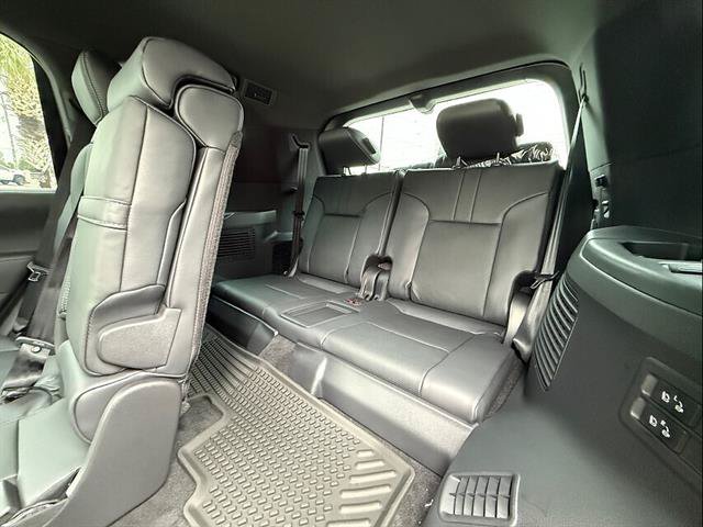 New 2026 Lexus LX 700h Luxury AWD/4WD image 13