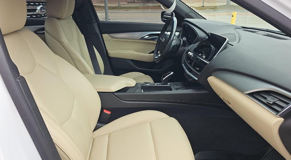 Used 2021 Cadillac CT5 Luxury w/ Sun And Sound Package image 11