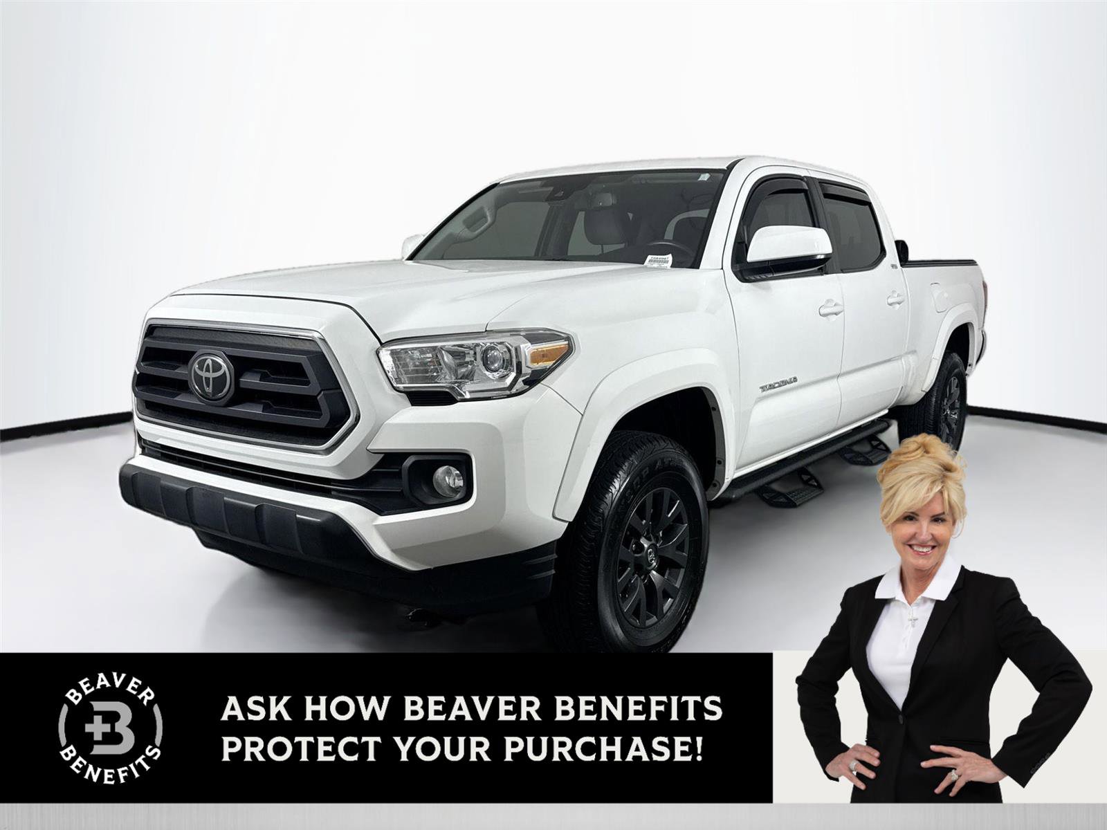 Used 2020 Toyota Tacoma SR5 AWD/4WD image 1