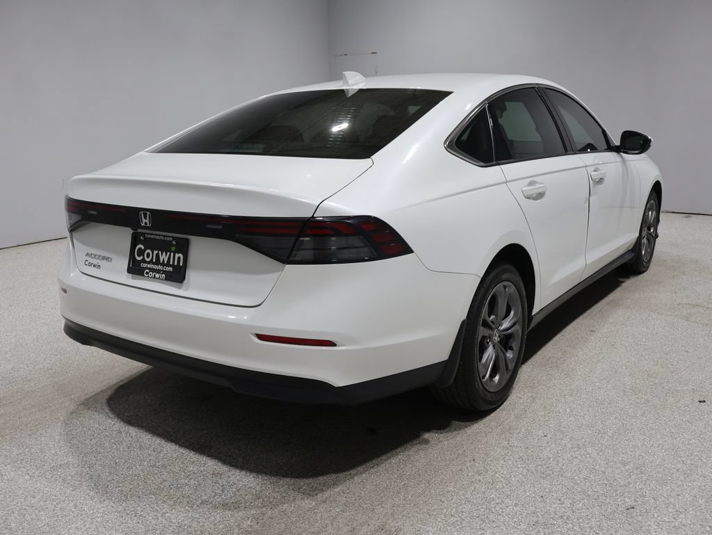 Used 2024 Honda Accord EX image 2