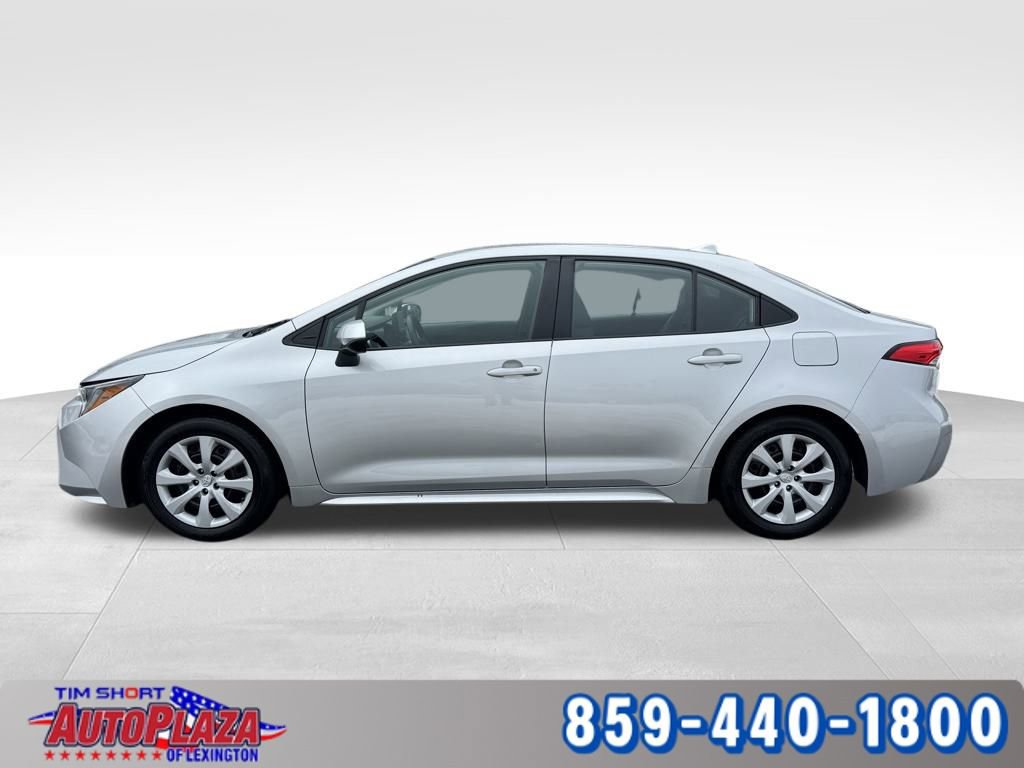 Used 2024 Toyota Corolla LE image 12