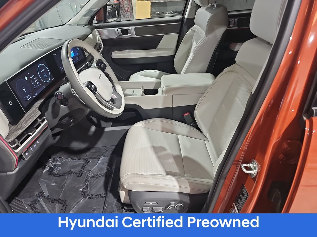 Used 2025 Hyundai Santa Fe Calligraphy AWD/4WD image 16