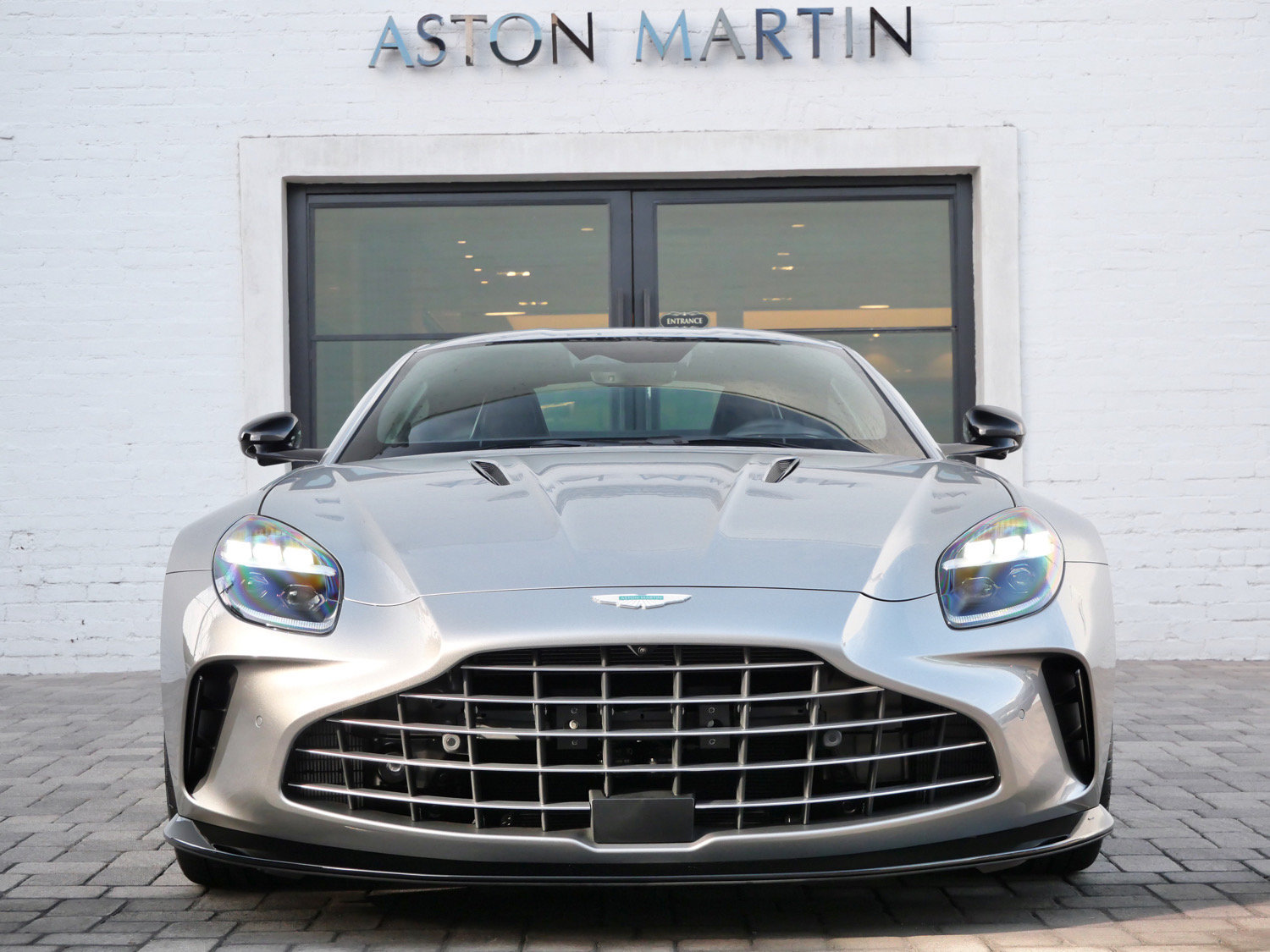 New 2026 Aston Martin V8 Vantage S RWD image 7