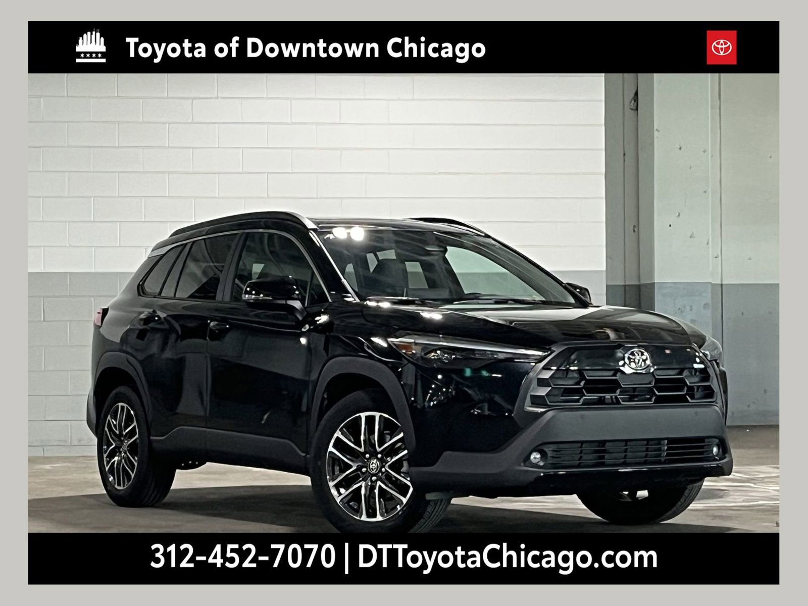 Used 2026 Toyota Corolla Cross XLE w/ Convenience Package FWD image 1
