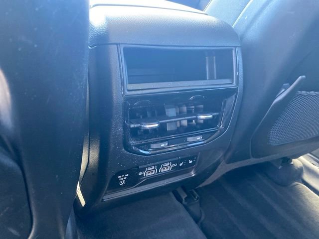 Used 2023 Jeep Grand Cherokee Limited image 20