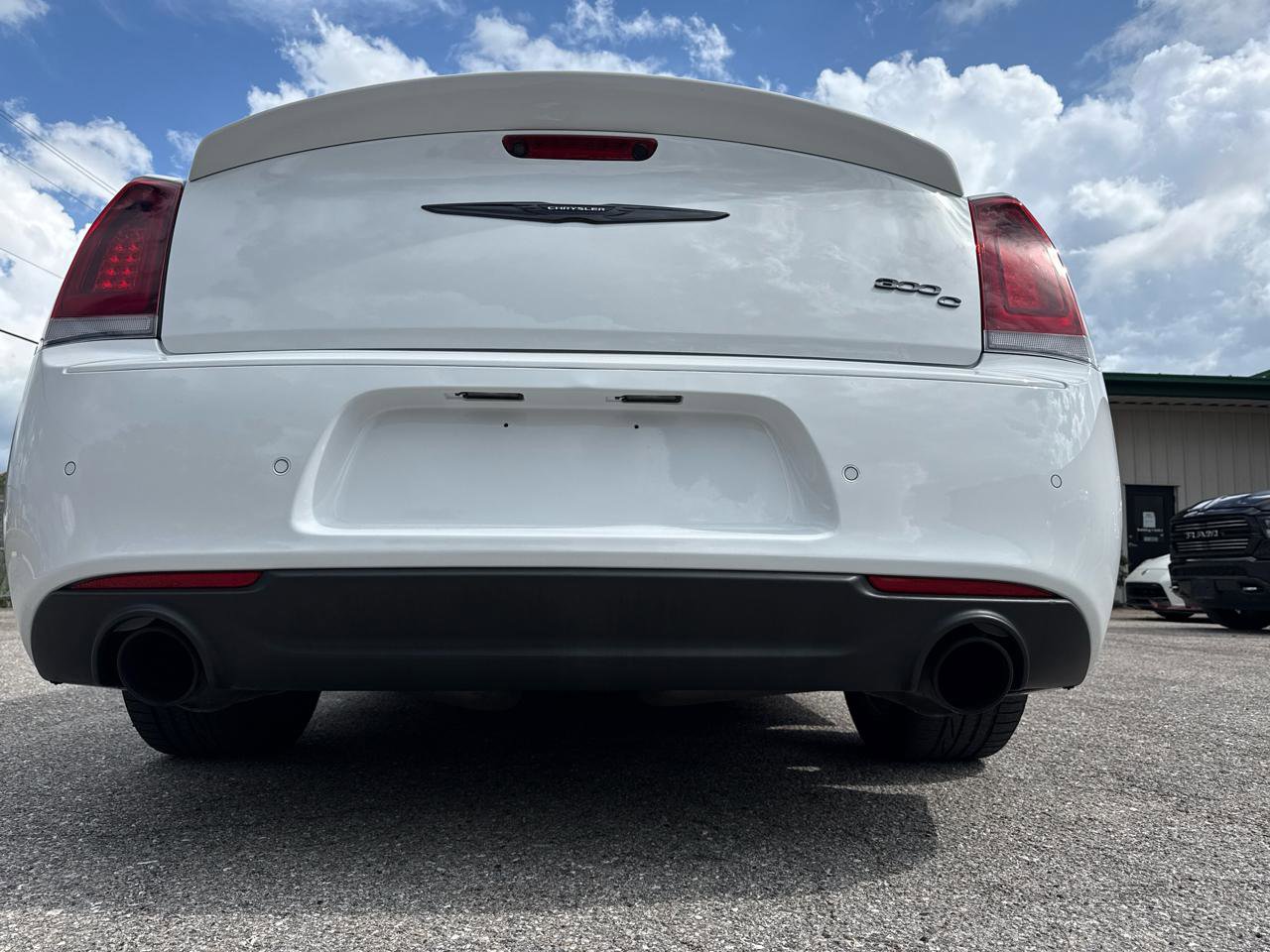 Used 2023 Chrysler 300 C RWD image 60
