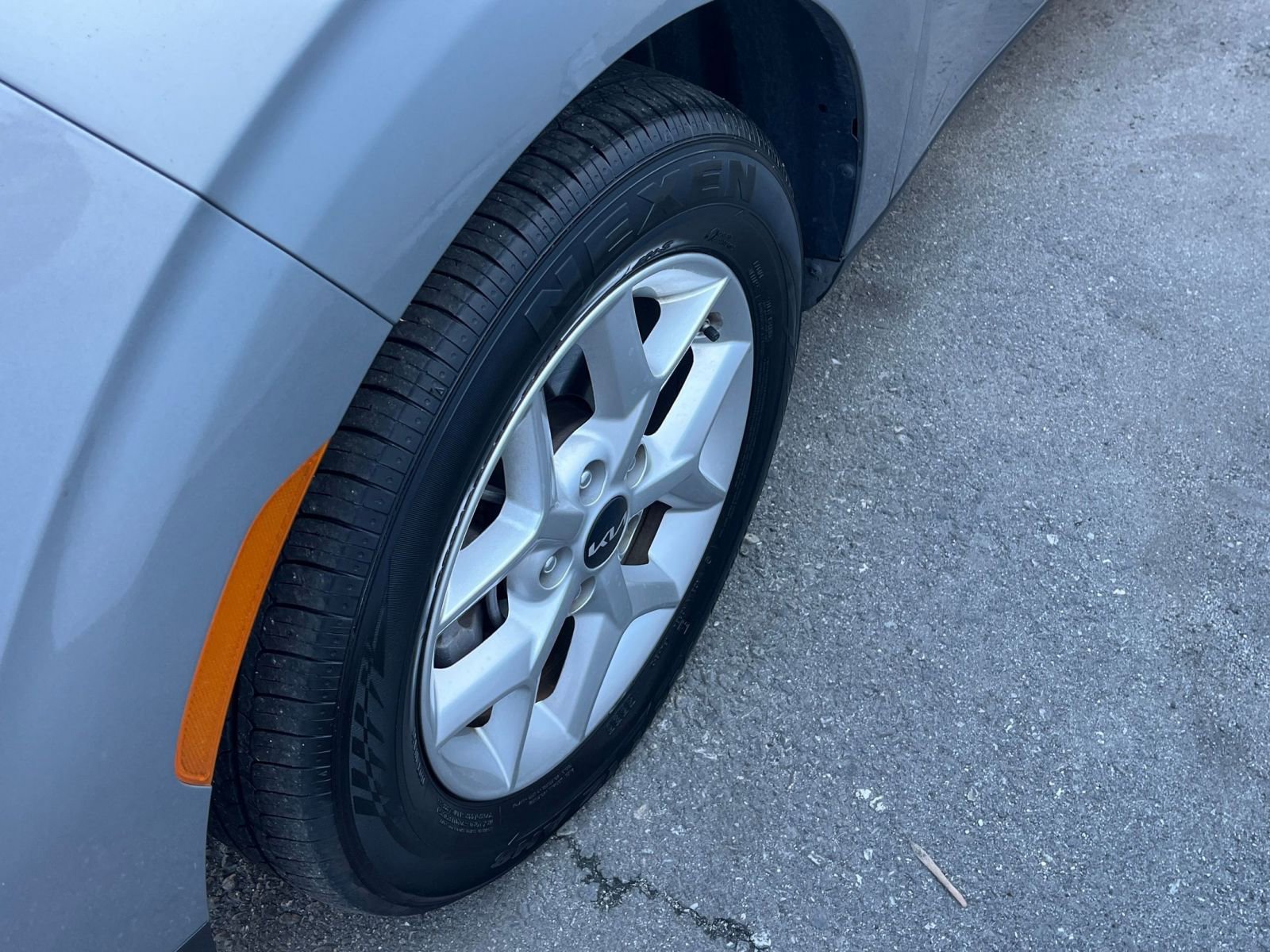 Used 2025 Kia Soul LX w/ LX Technology Package image 30