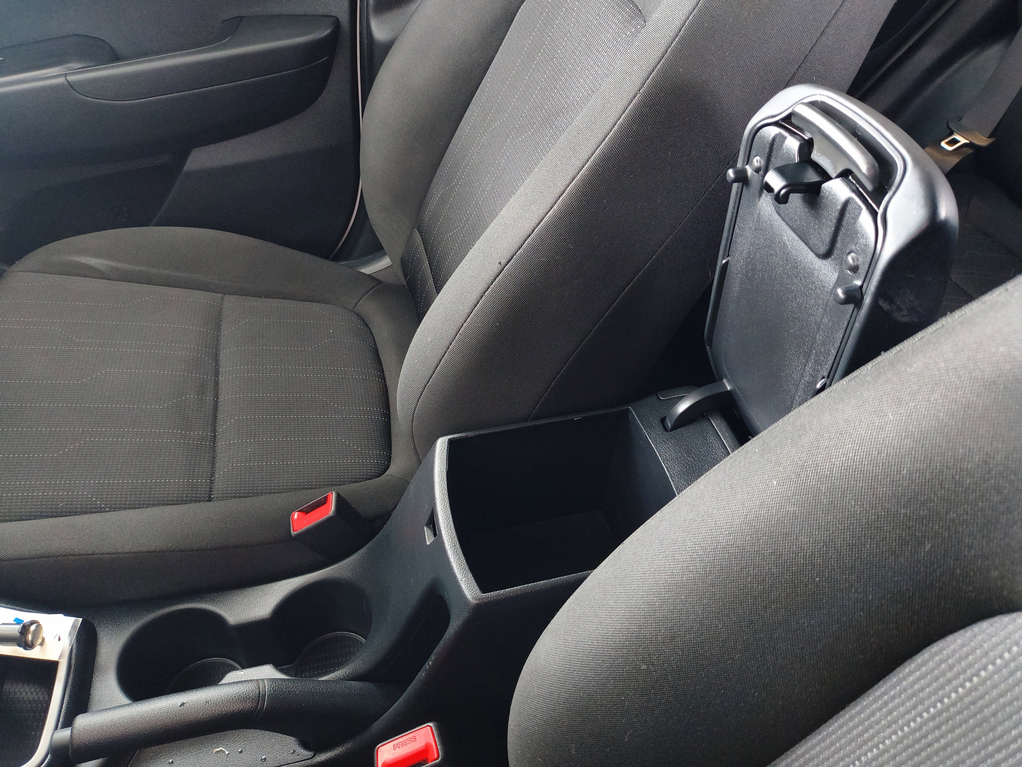 Used 2024 Hyundai Venue SE image 23