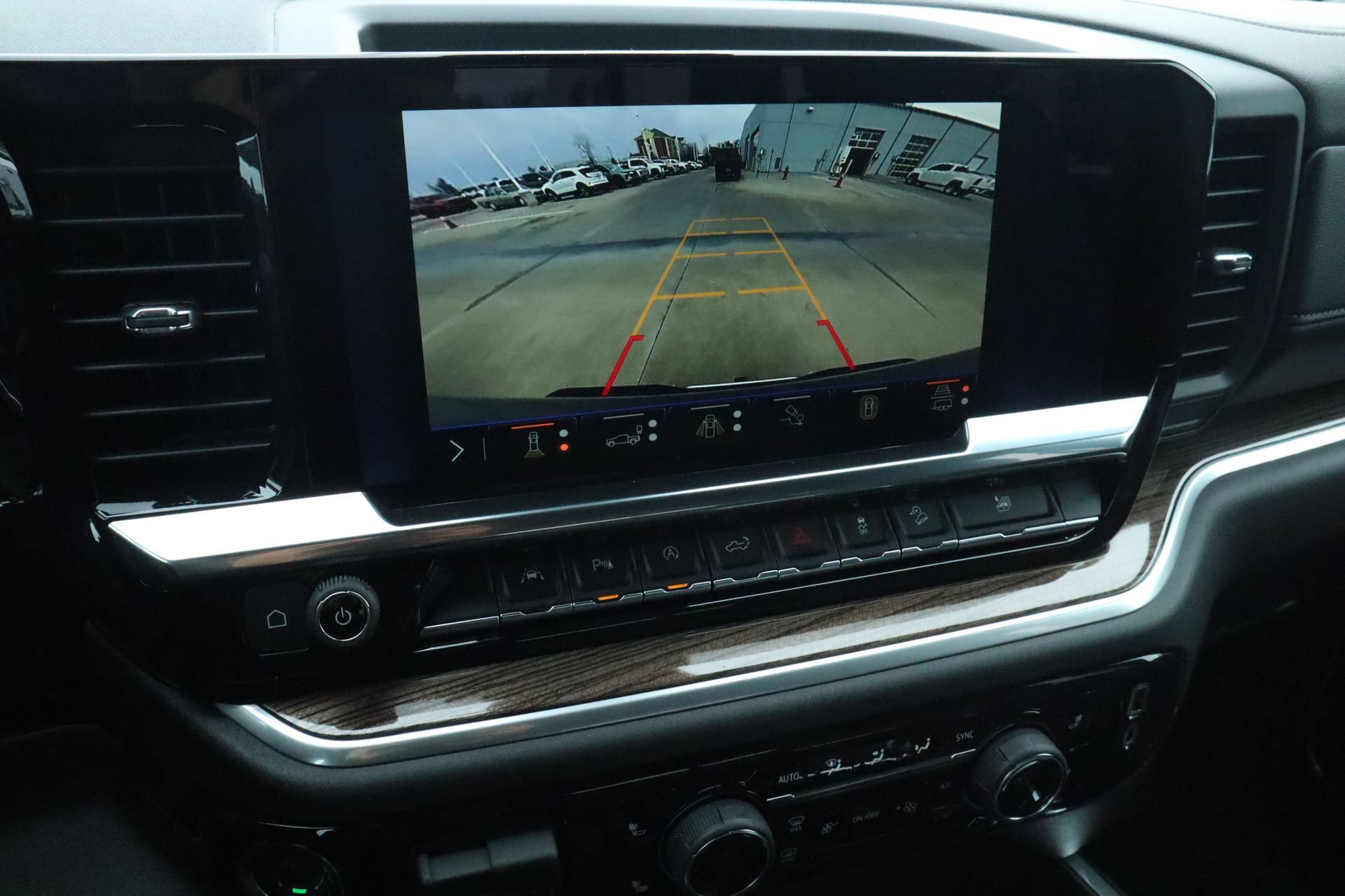 New 2026 Chevrolet Silverado 1500 LT AWD/4WD image 8