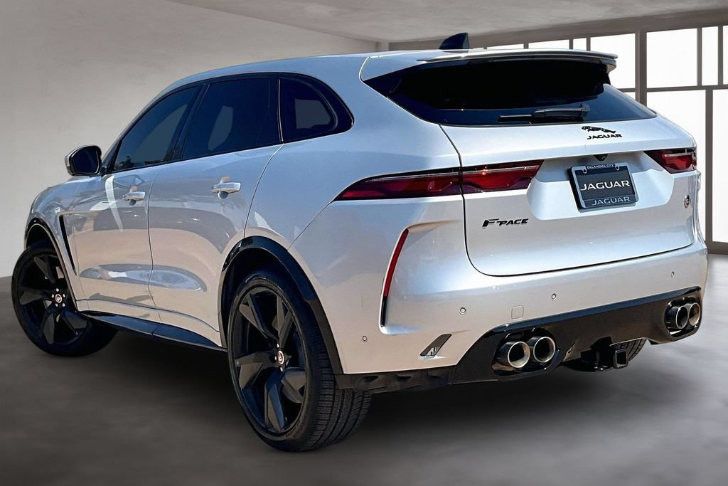 Used 2022 Jaguar F-PACE SVR AWD/4WD image 11