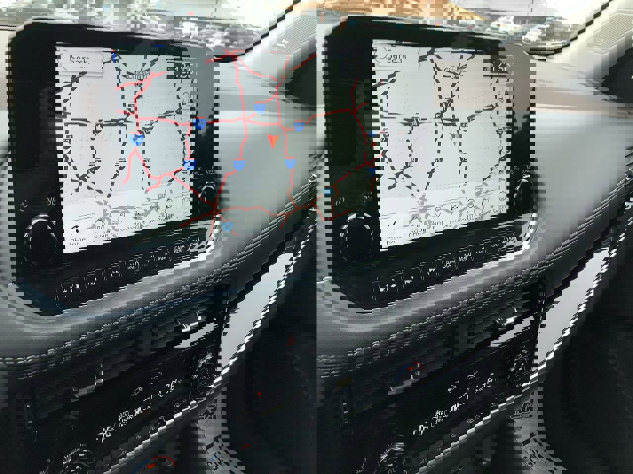 Used 2023 Nissan Rogue SL w/ SL Premium Package image 30