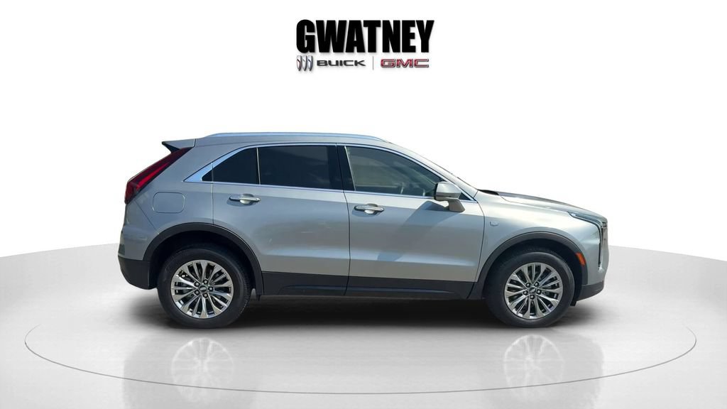 Used 2024 Cadillac XT4 Premium Luxury AWD/4WD image 4