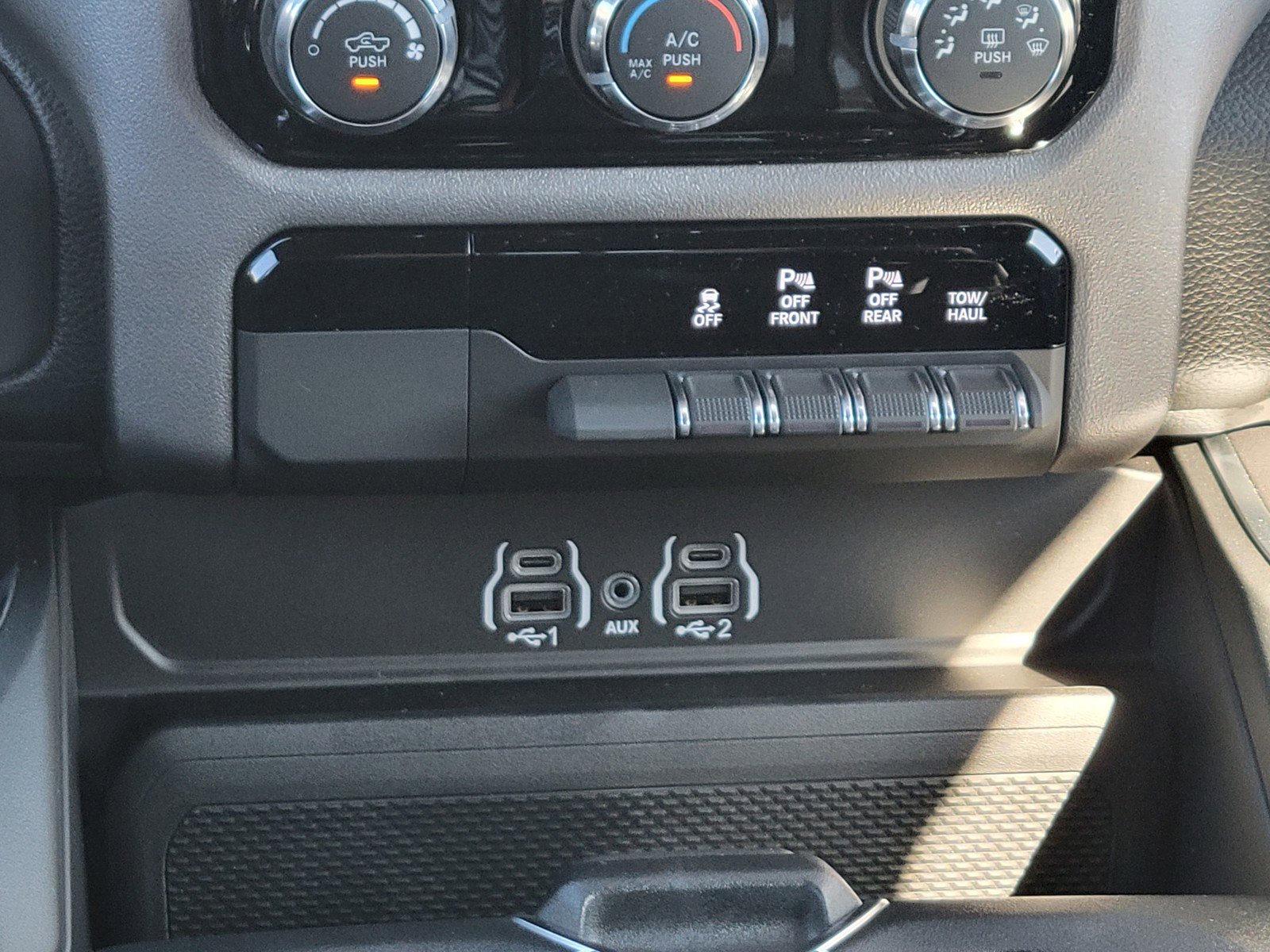 New 2025 RAM 1500 Big Horn image 26