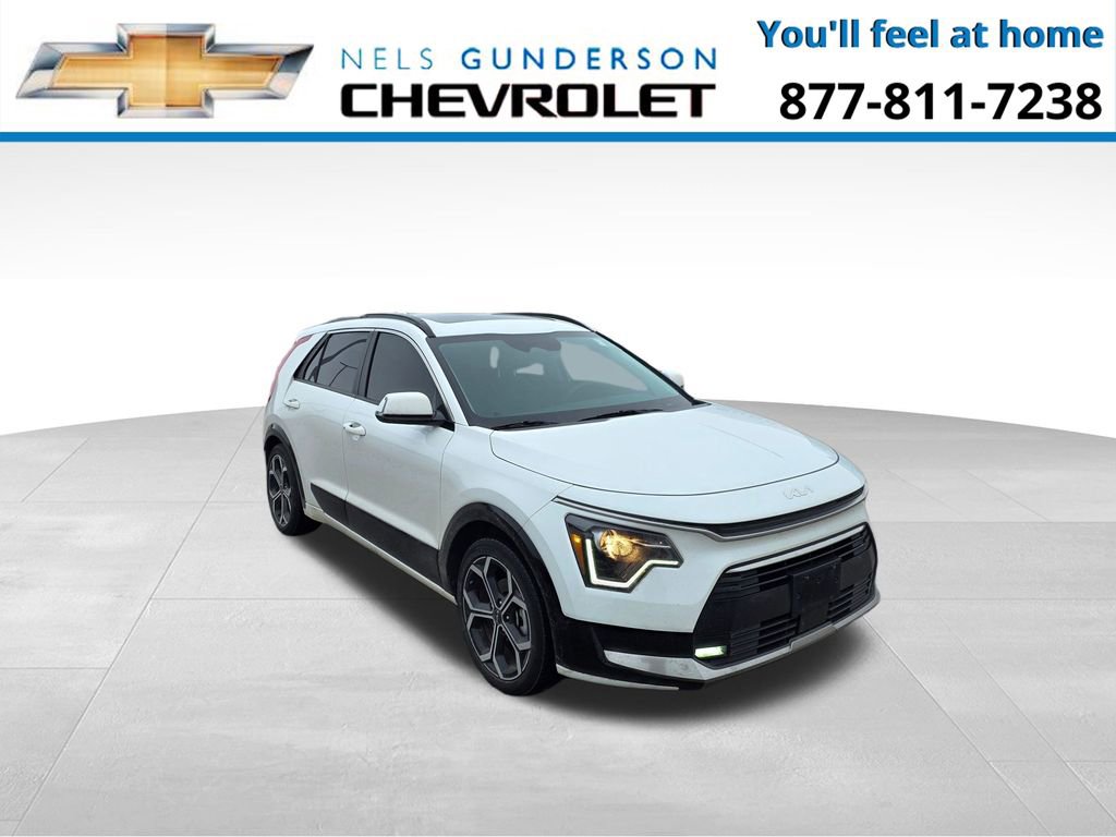 Used 2023 Kia Niro EX Touring image 1