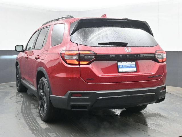 New 2026 Honda Pilot Black Edition image 7