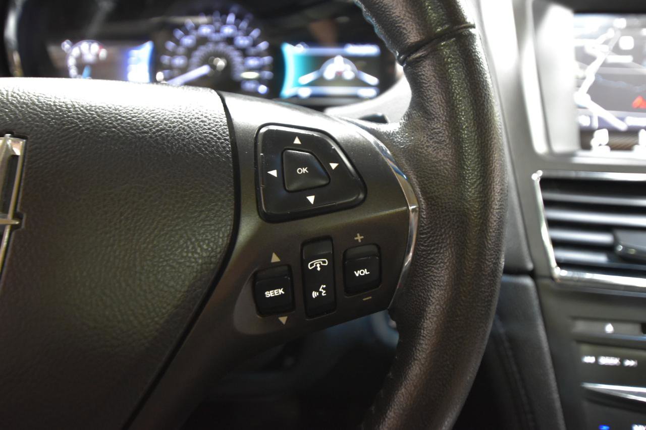 Used 2018 Lincoln MKT AWD w/ Technology Package image 20