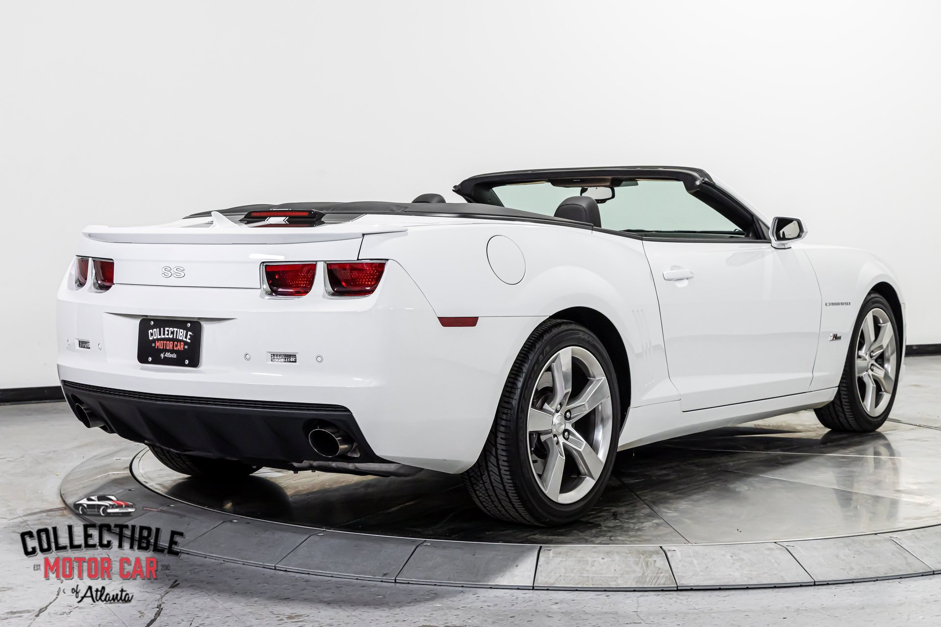 Used 2011 Chevrolet Camaro SS w/ RS Package image 28