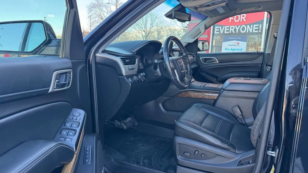 Used 2016 GMC Yukon Denali w/ Open Road Package image 33