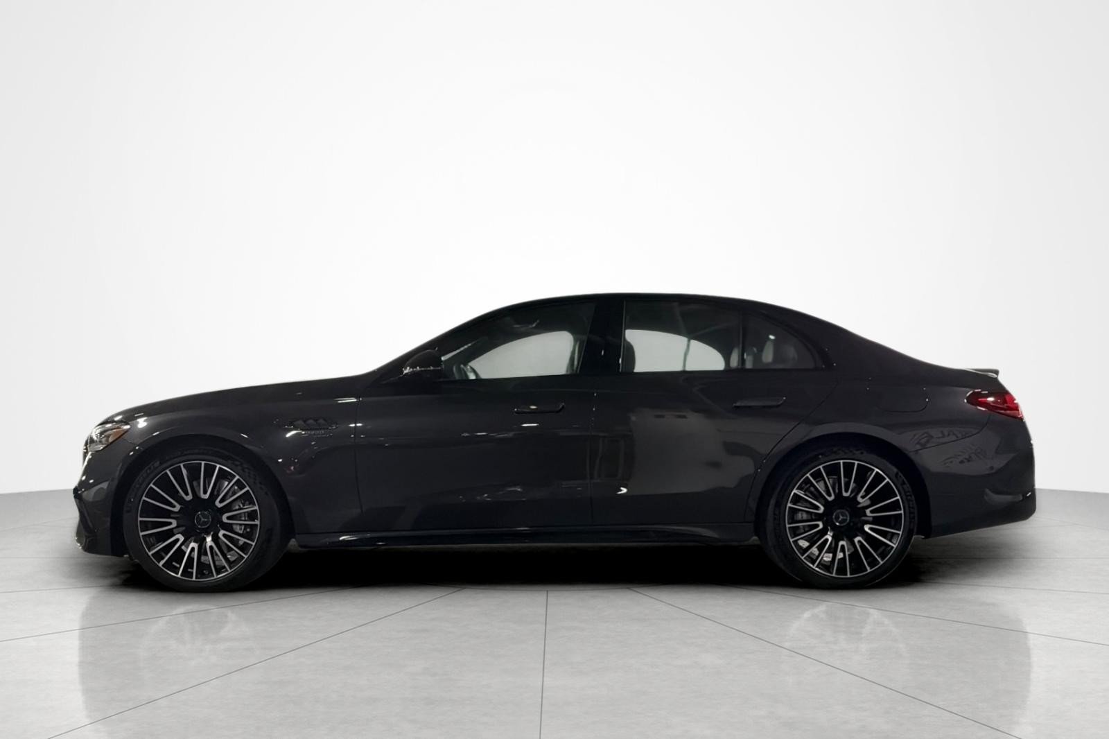 New 2027 Mercedes-Benz E 53 AMG e 4MATIC Sedan image 2