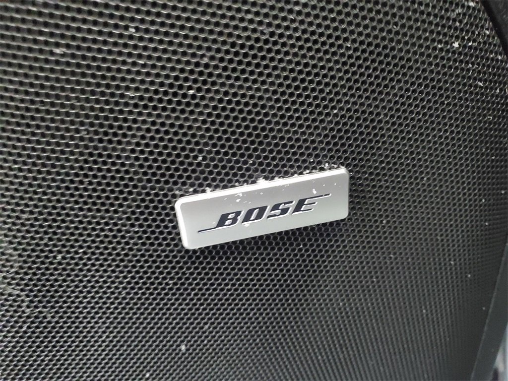 Used 2023 Chevrolet Suburban Z71 w/ Luxury Package image 11