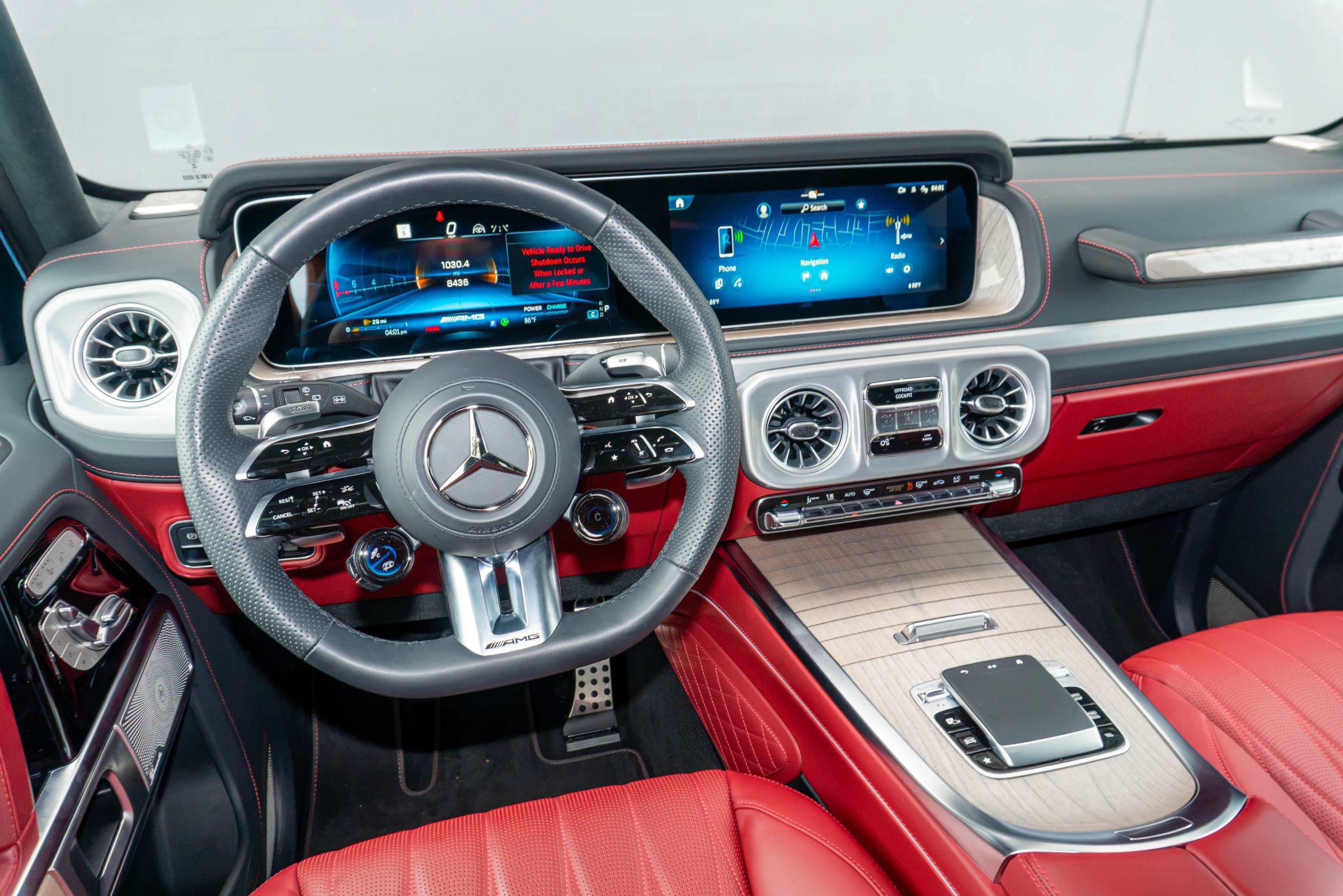 Used 2025 Mercedes-Benz G 63 AMG 4MATIC image 17
