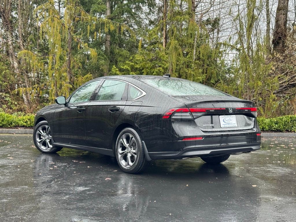 Certified 2023 Honda Accord EX image 5