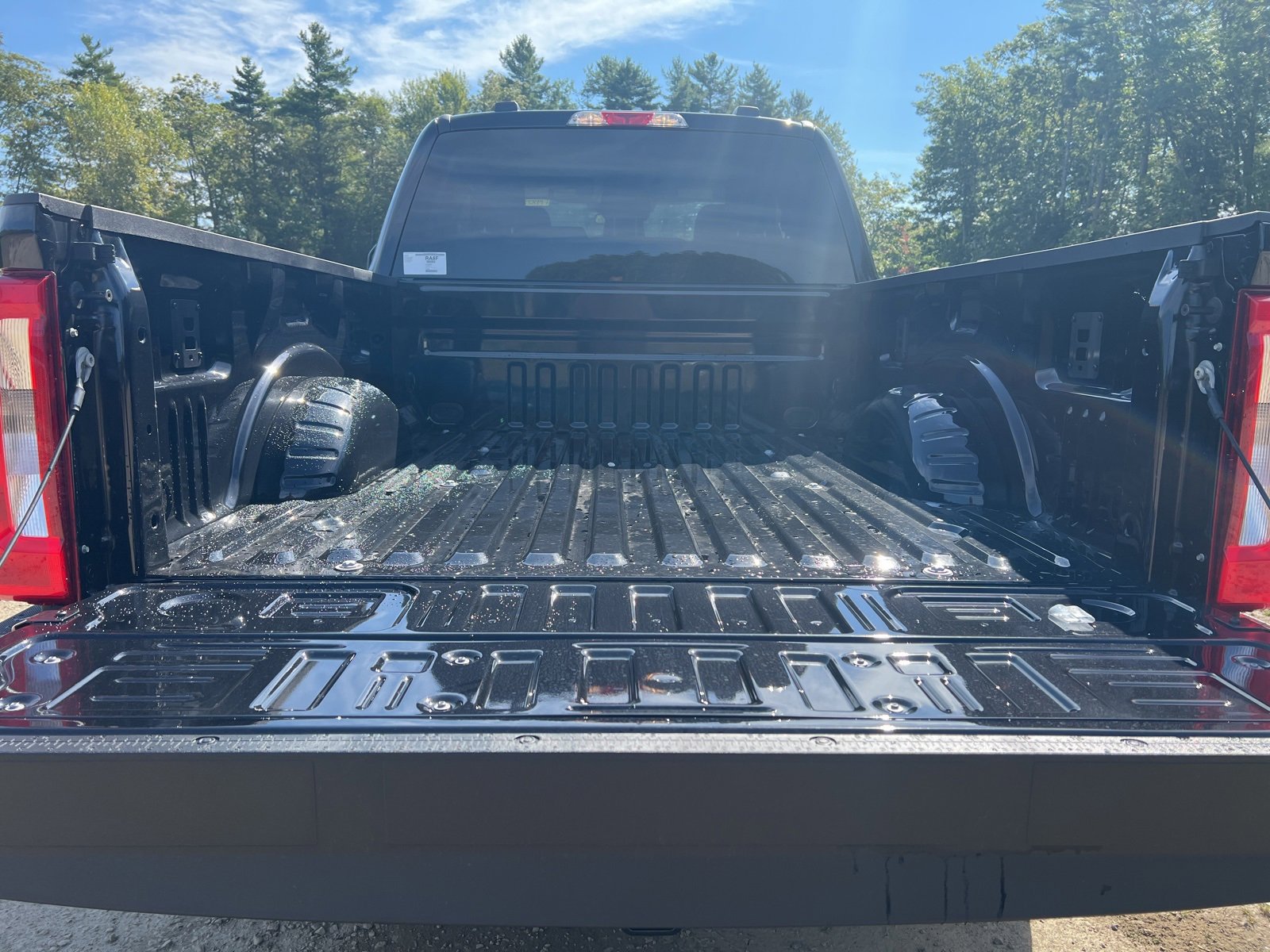New 2026 Ford F250 4x4 SuperCab Super Duty image 7