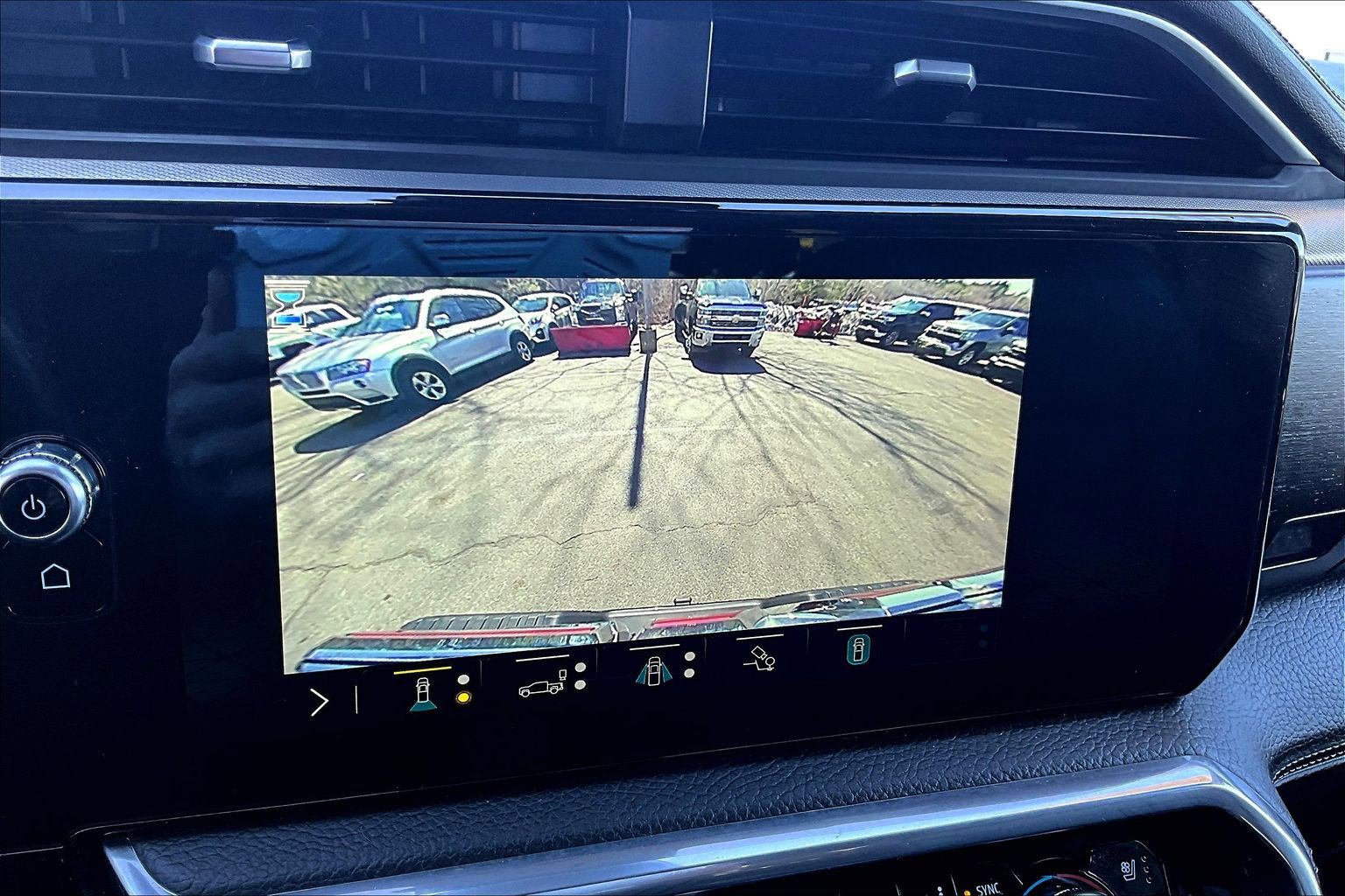 Used 2023 GMC Sierra 1500 Denali w/ Denali Reserve Package AWD/4WD image 10