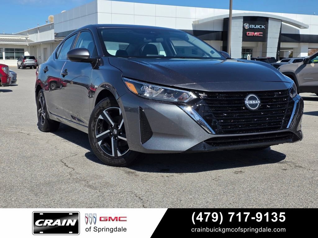 Used 2025 Nissan Sentra SV image 1