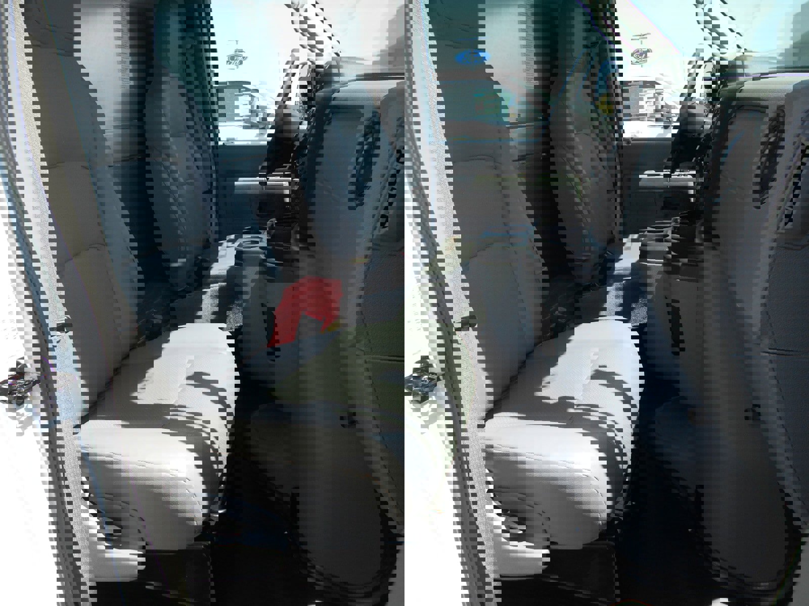 Used 2024 Ford E-350 and Econoline 350 Super Duty w/ Driver's Safety Package image 10