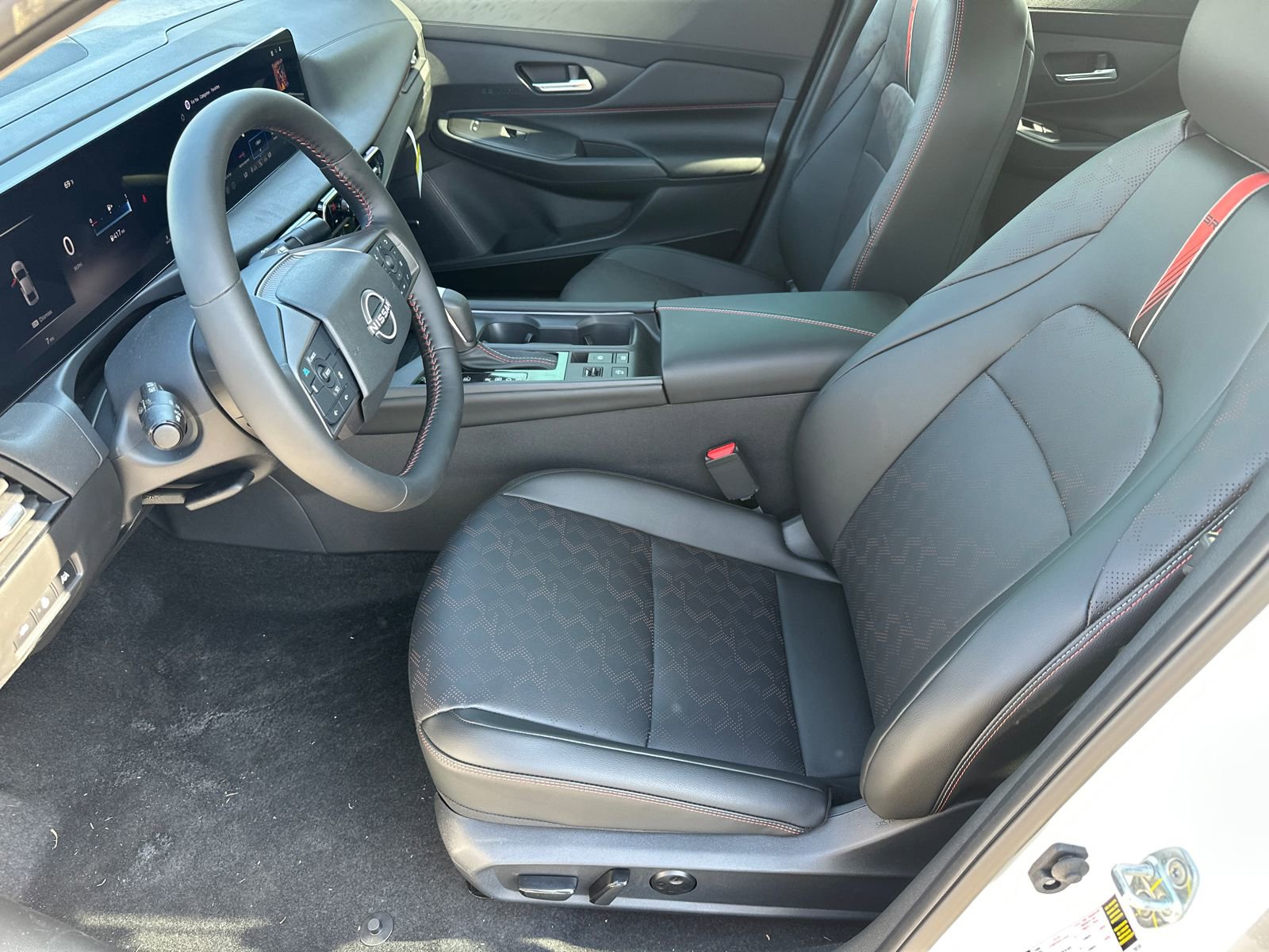 New 2026 Nissan Sentra SR w/ SR Premium Package image 7