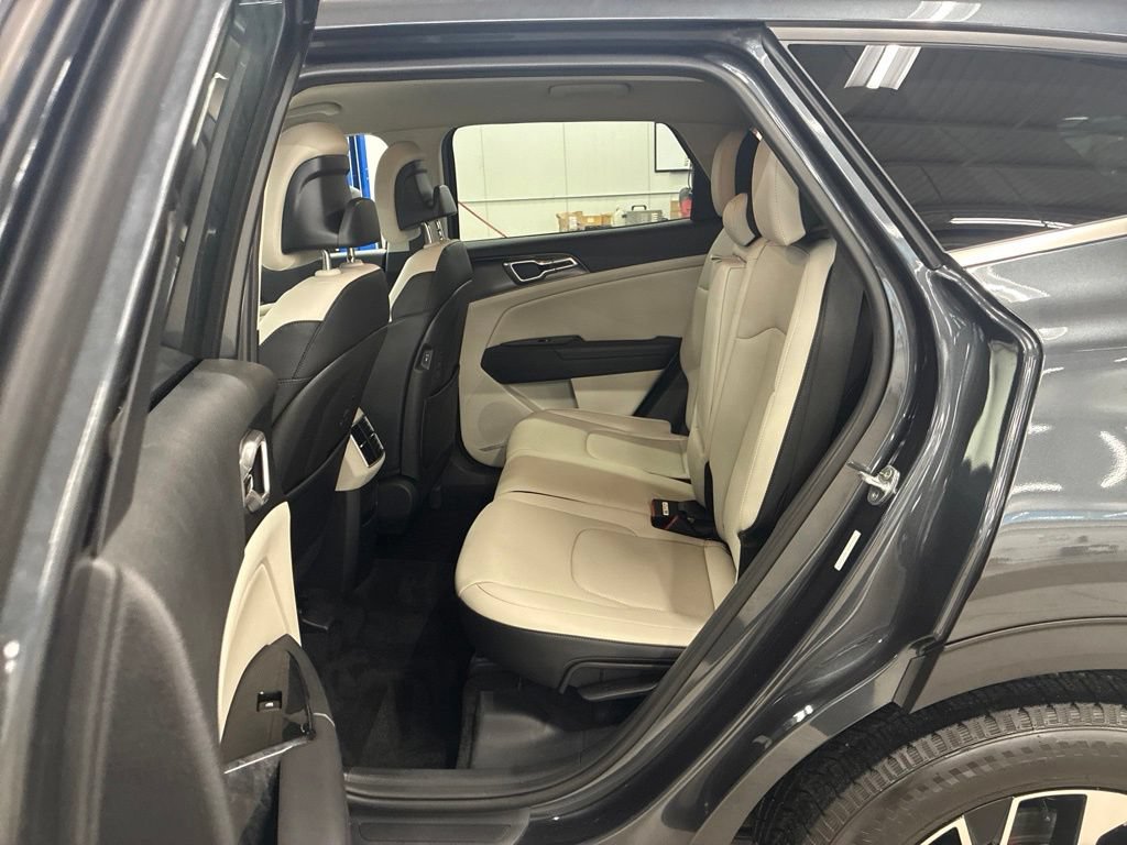 Certified 2023 Kia Sportage EX FWD image 19