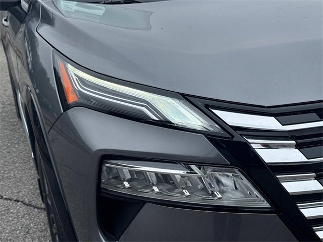 New 2026 Nissan Rogue Platinum image 10