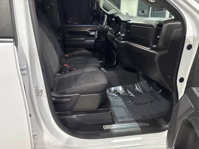 Used 2024 Chevrolet Silverado 2500 LT image 30