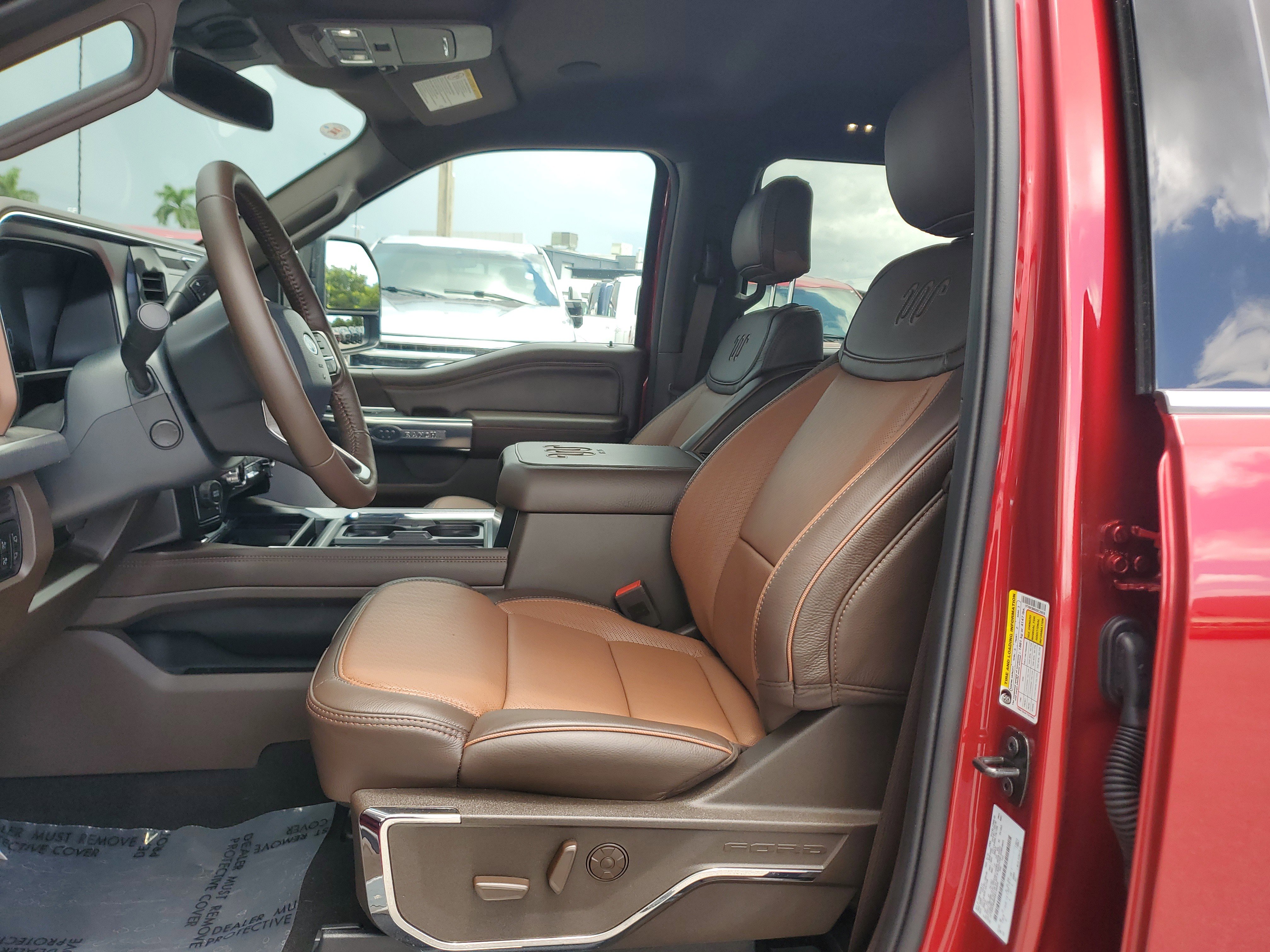 Used 2025 Ford F350 King Ranch image 12