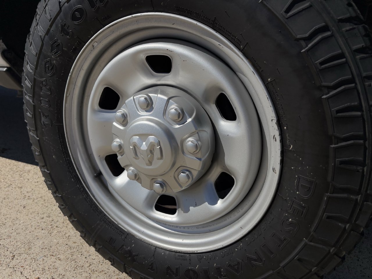 Used 2022 RAM 2500 Tradesman AWD/4WD image 11