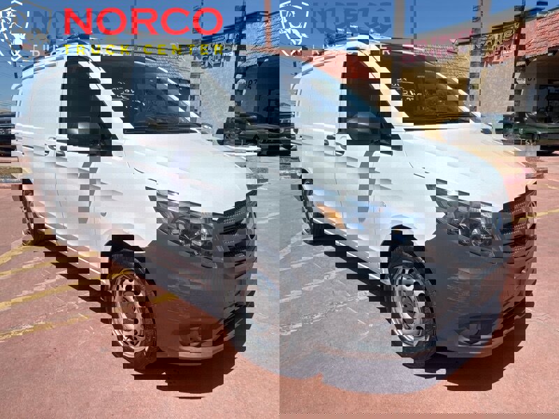 Used 2017 Mercedes-Benz Metris w/ Driver Efficiency Package image 4