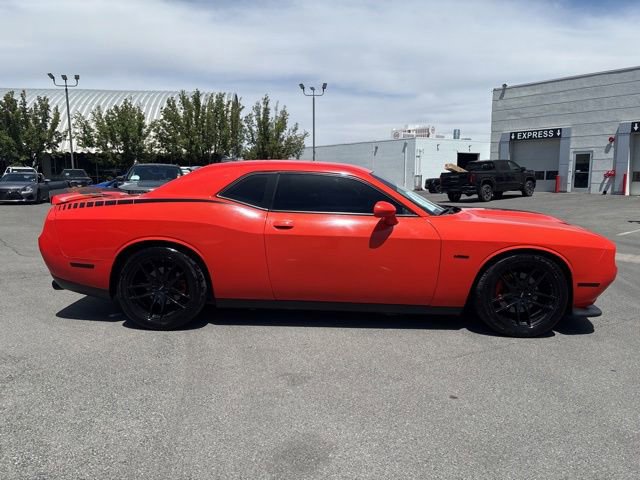 Used 2020 Dodge Challenger R/T RWD image 9