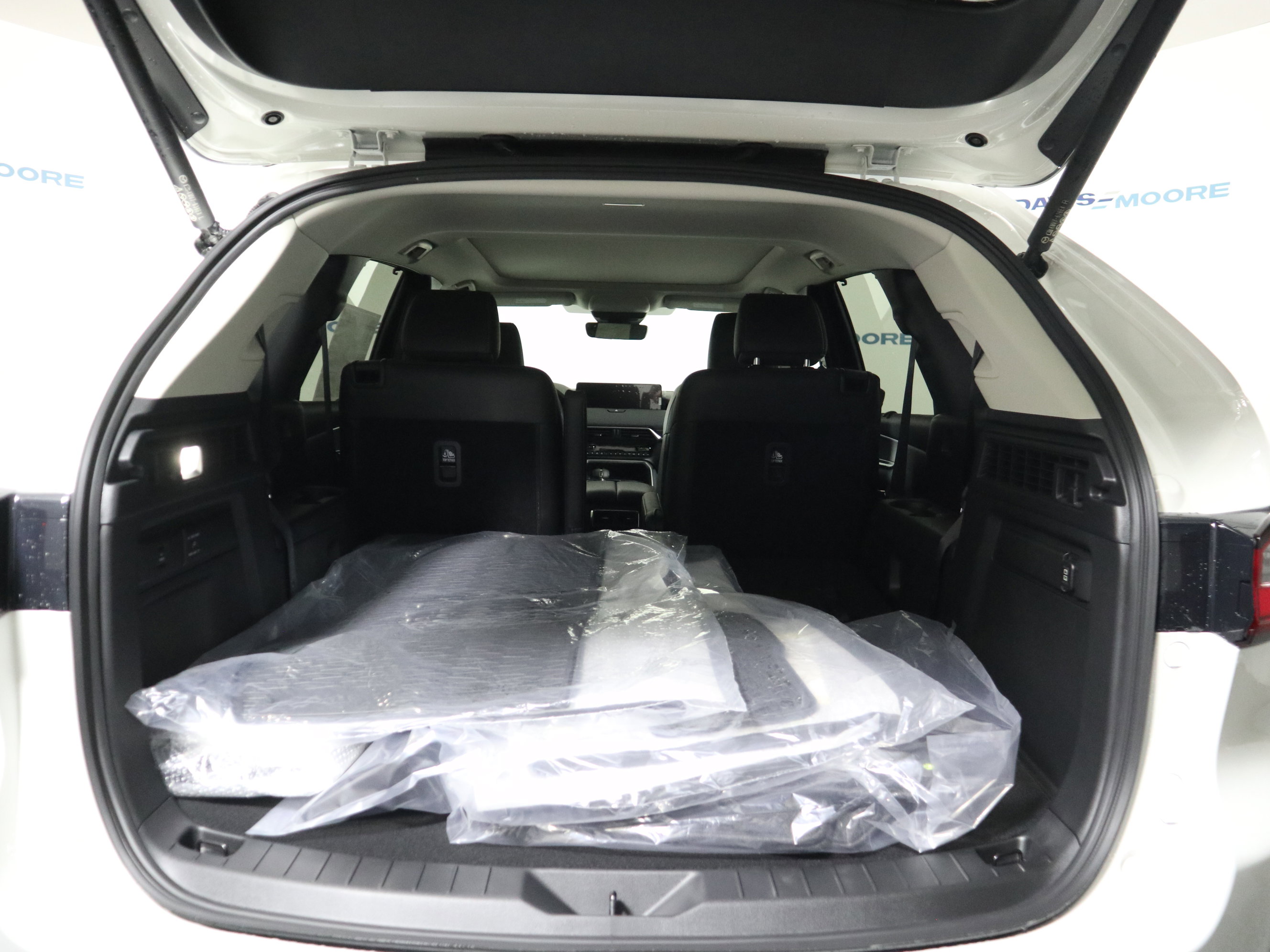 New 2026 MAZDA CX-90 Plug-In Hybrid w/Premium Sport image 6