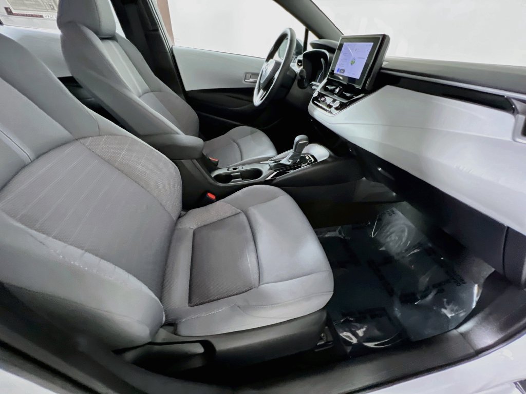 Used 2026 Toyota Corolla SE FWD image 28