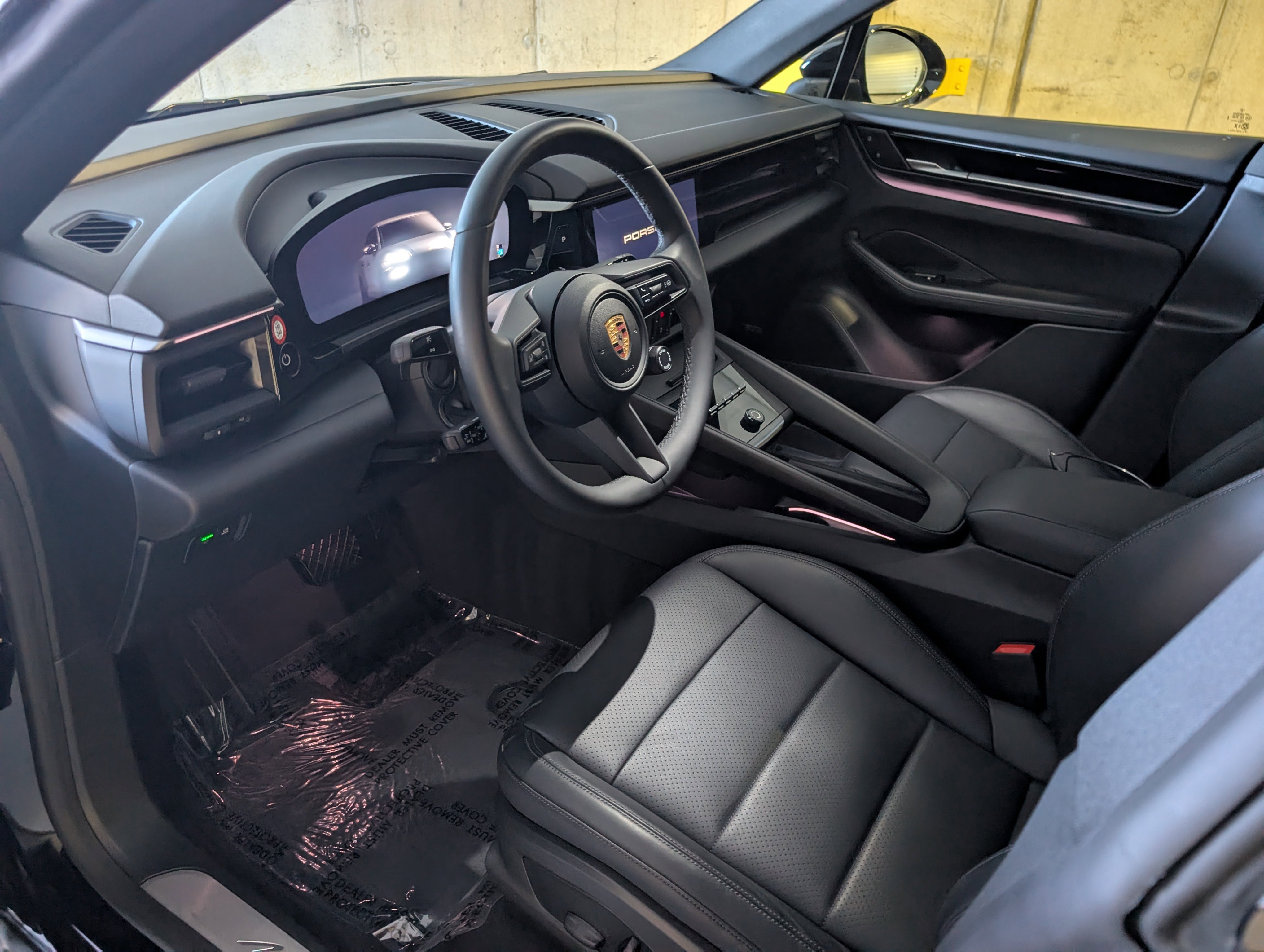 Used 2025 Porsche Macan Electric image 30